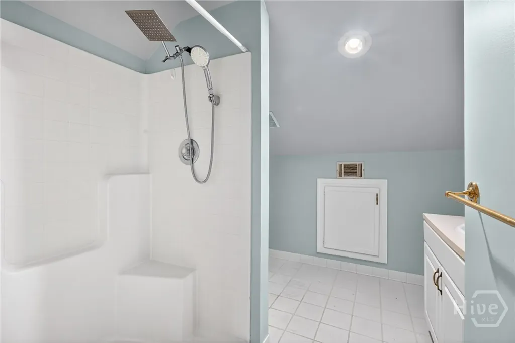 417 E 49th Street Savannah GA 31405