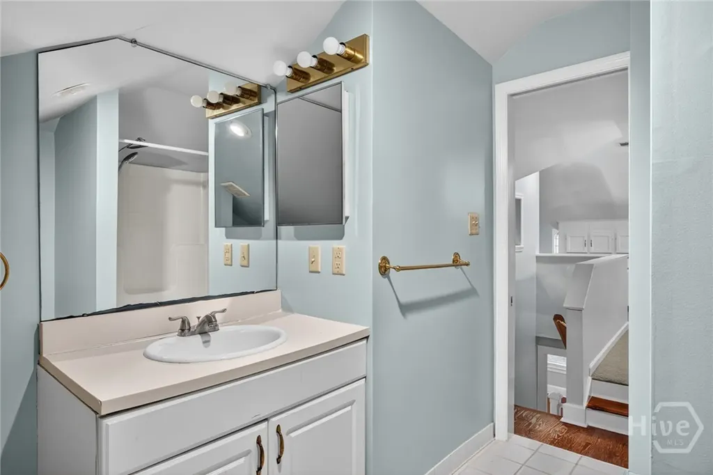 417 E 49th Street Savannah GA 31405