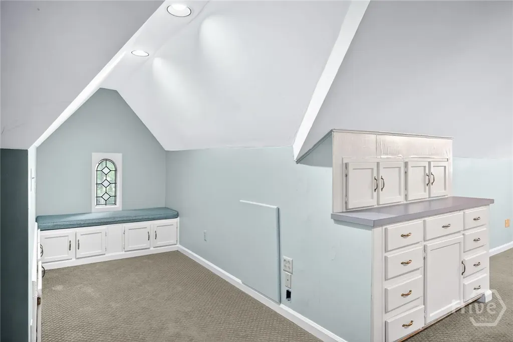 417 E 49th Street Savannah GA 31405