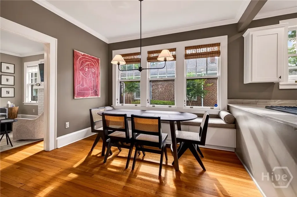 312 E 48th Street Savannah GA 31405