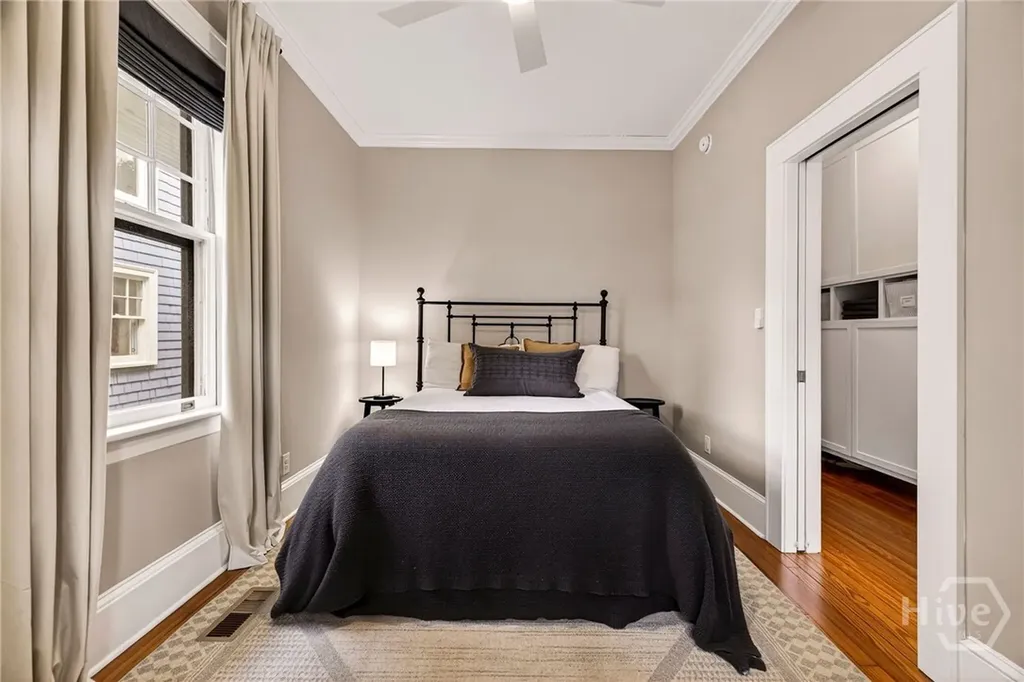 312 E 48th Street Savannah GA 31405