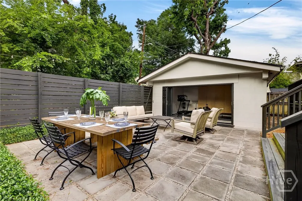 312 E 48th Street Savannah GA 31405