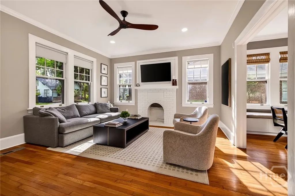312 E 48th Street Savannah GA 31405