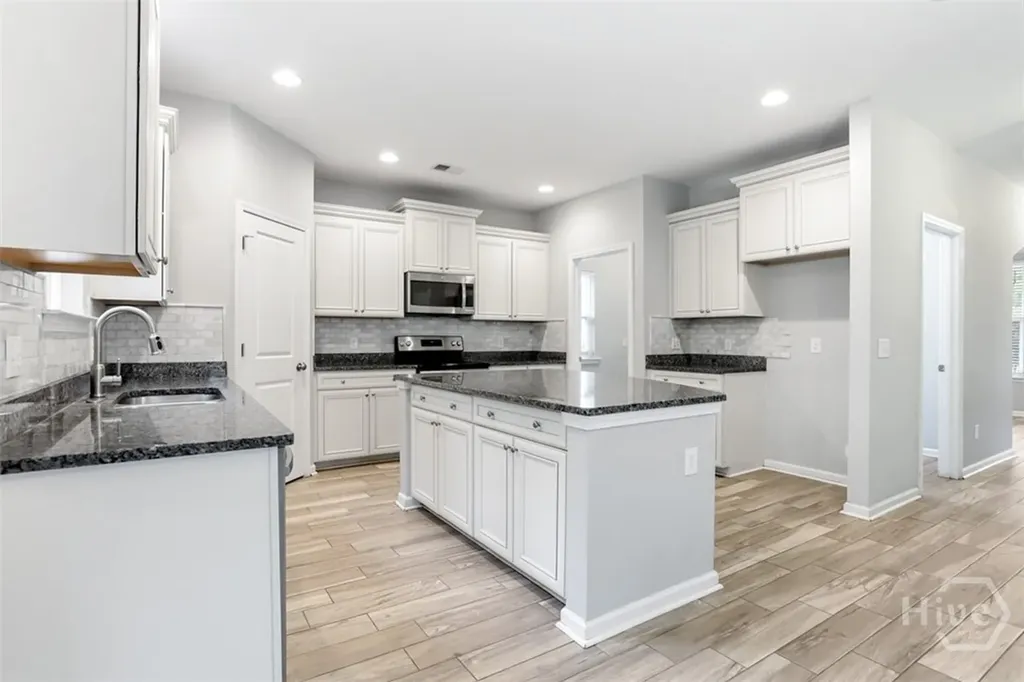 2688 Garden Hills Loop Richmond Hill GA 31324