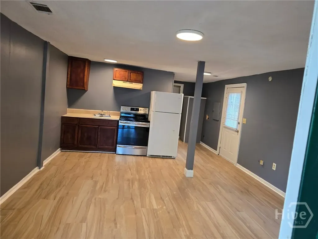 643 W 41st Street Savannah GA 31401