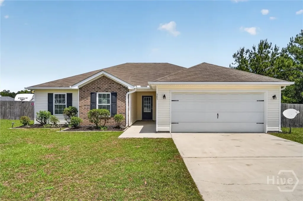 365 Creekside Circle Ellabell GA 31308
