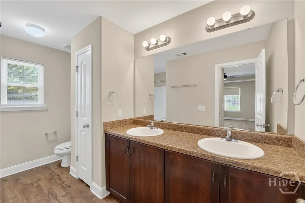 365 Creekside Circle Ellabell GA 31308
