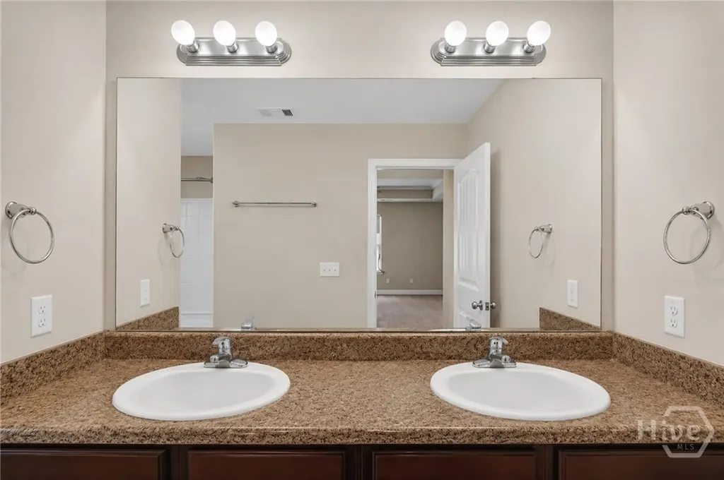 365 Creekside Circle Ellabell GA 31308