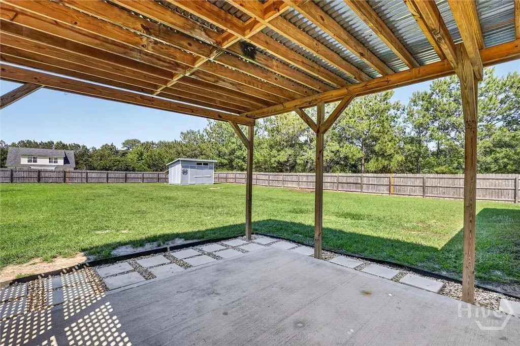 365 Creekside Circle Ellabell GA 31308