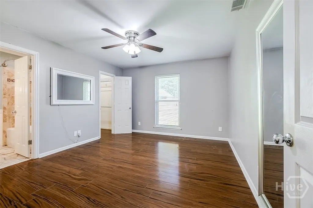 2 S Paxton Drive Savannah GA 31406