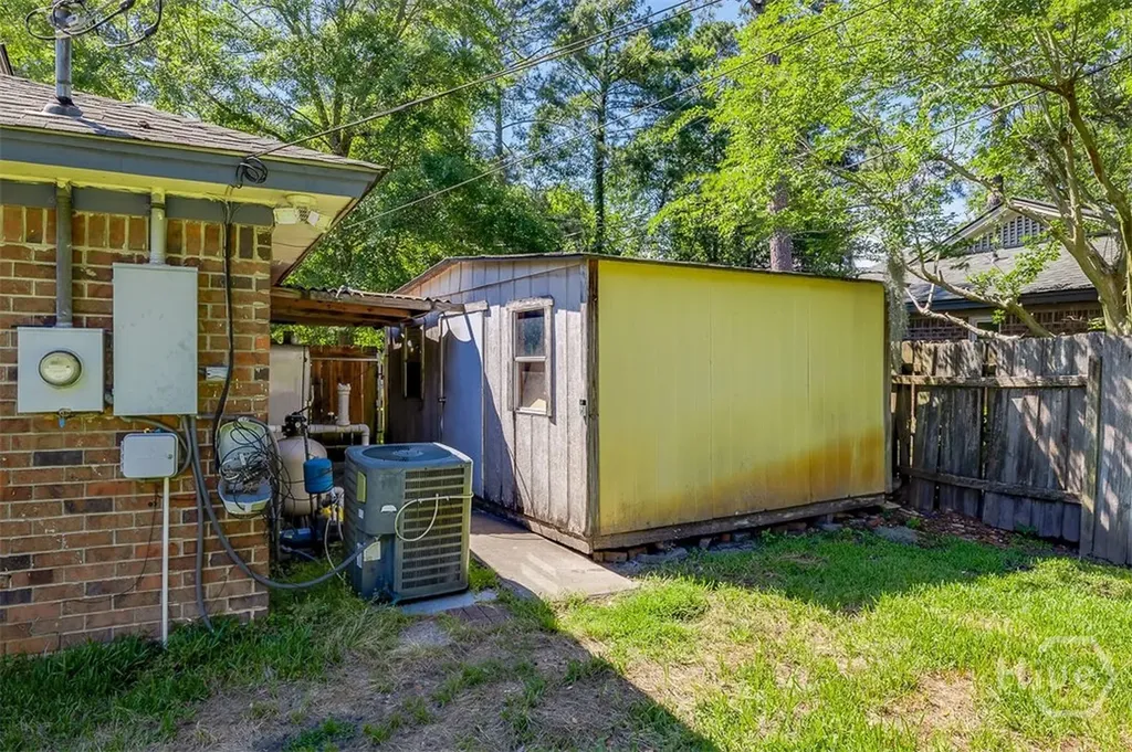 2 S Paxton Drive Savannah GA 31406