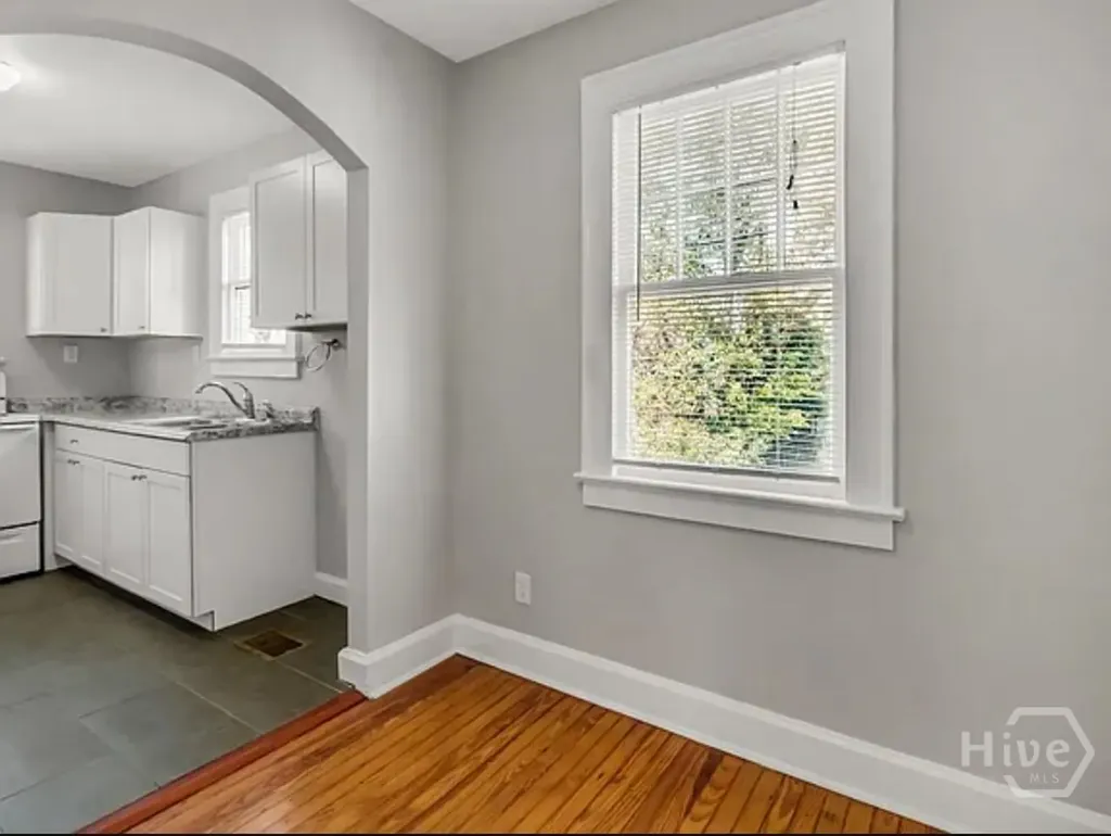 916 E 35th Street Savannah GA 31401