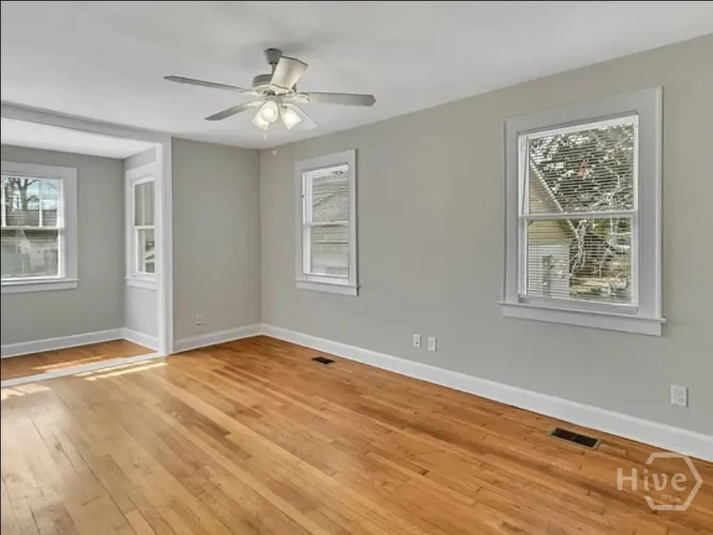 916 E 35th Street Savannah GA 31401