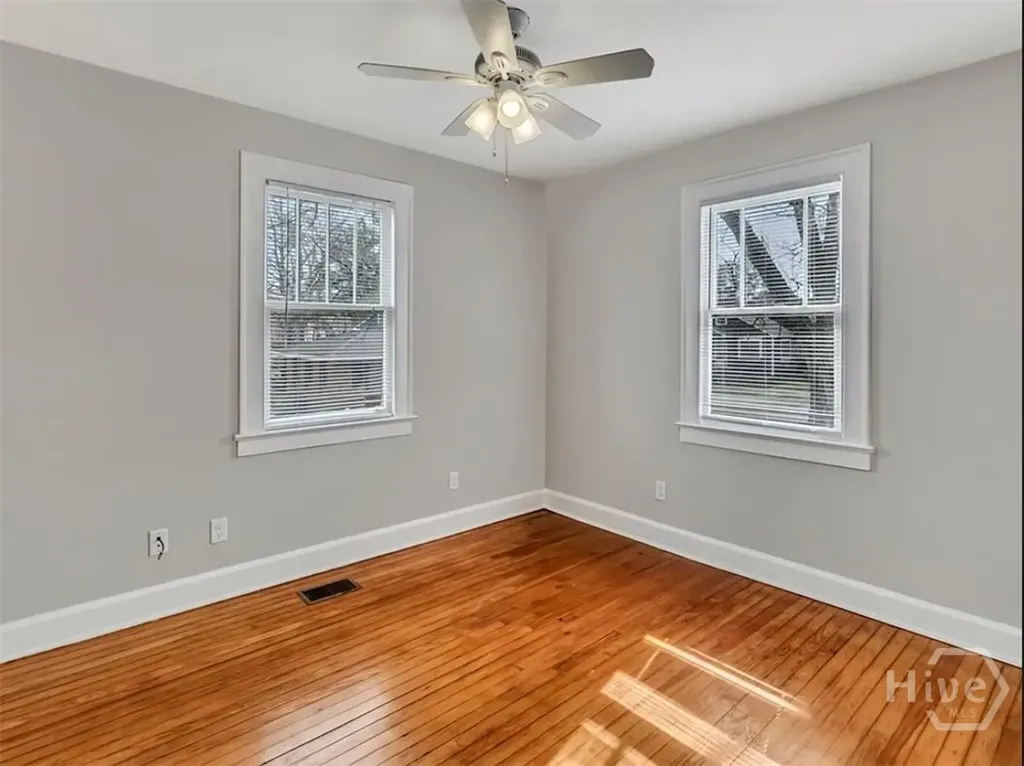 916 E 35th Street Savannah GA 31401