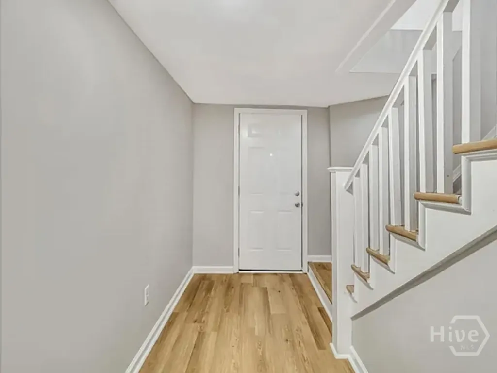 916 E 35th Street Savannah GA 31401