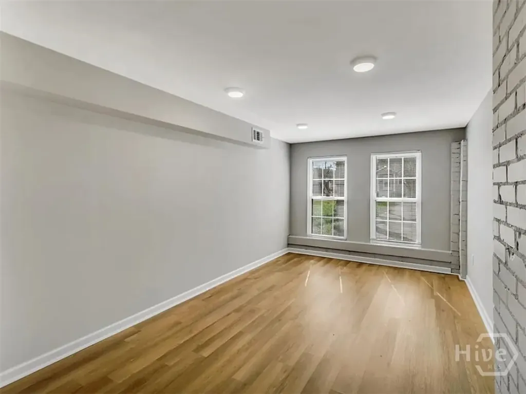 916 E 35th Street Savannah GA 31401