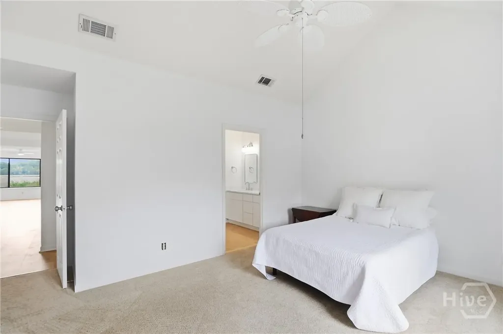 26 Shipwatch Road Savannah GA 31410