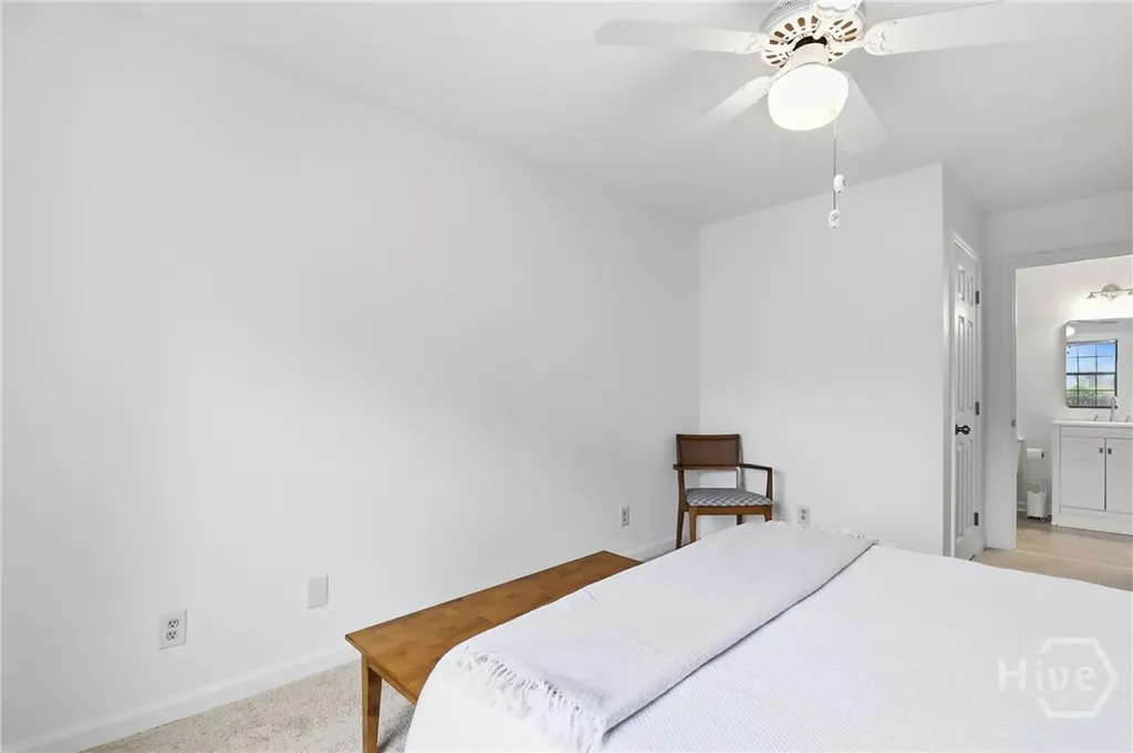 26 Shipwatch Road Savannah GA 31410