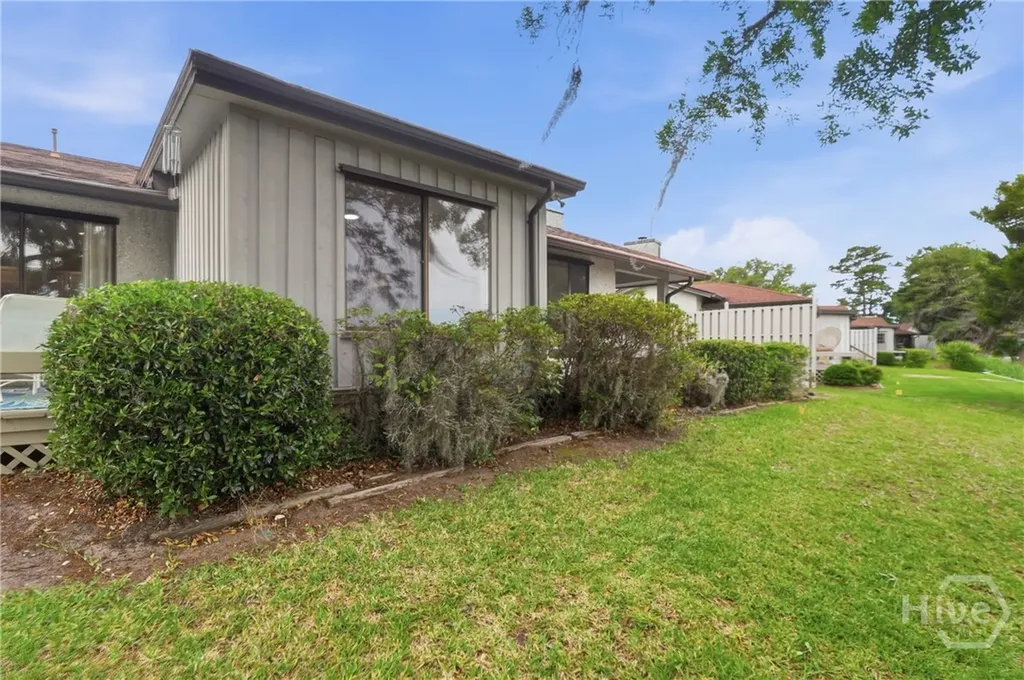 26 Shipwatch Road Savannah GA 31410