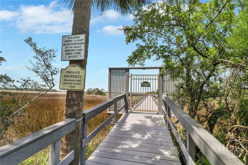 26 Shipwatch Road Savannah GA 31410