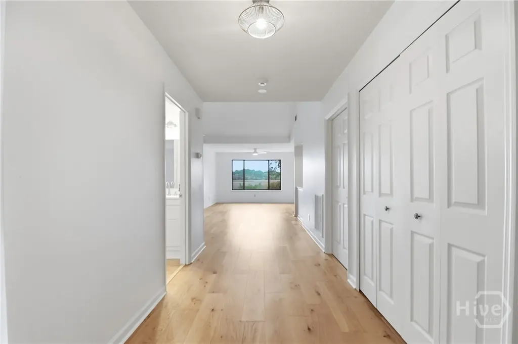 26 Shipwatch Road Savannah GA 31410