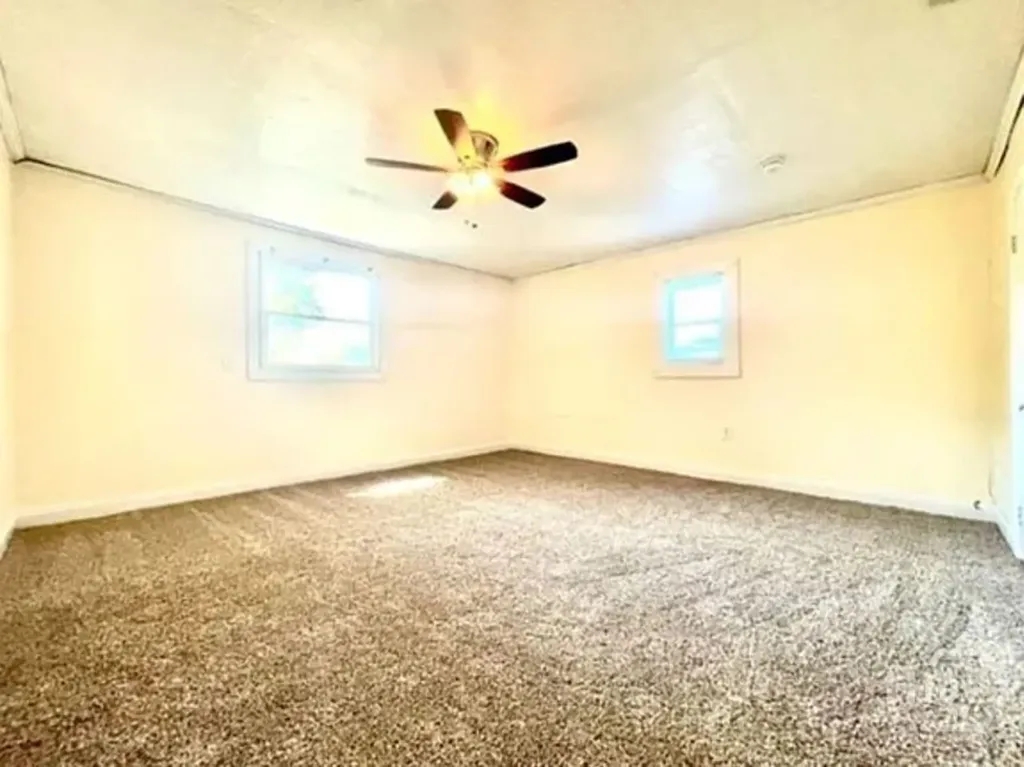637 E 39th Street Savannah GA 31401