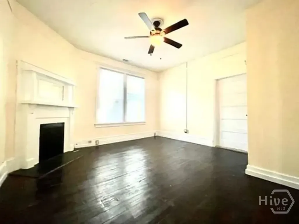 637 E 39th Street Savannah GA 31401