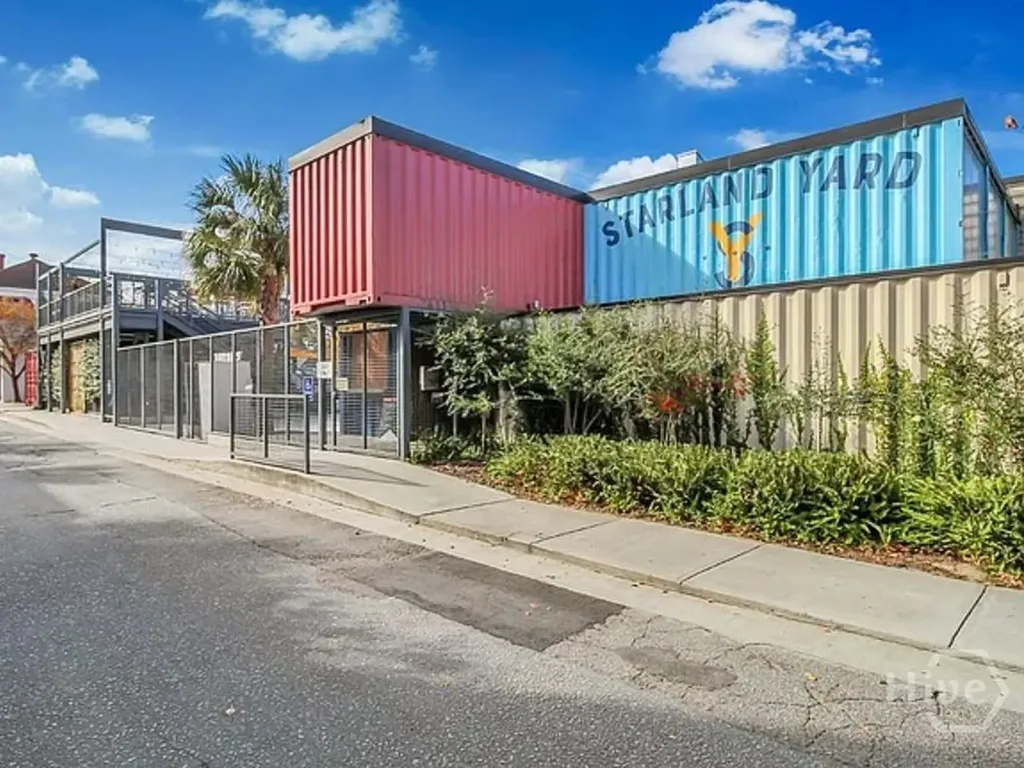 637 E 39th Street Savannah GA 31401
