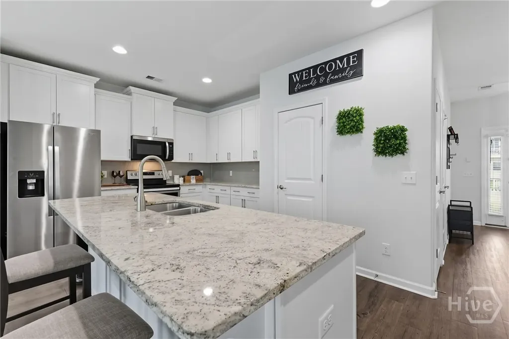 12 Pomona Circle Savannah GA 31419