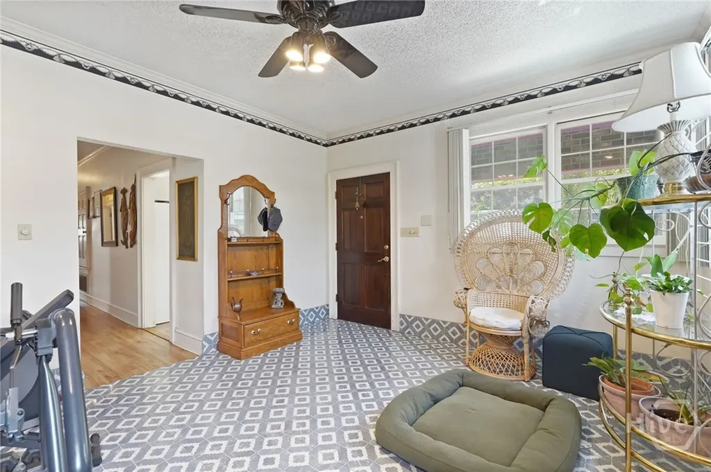 702 E 32nd Street Savannah GA 31401