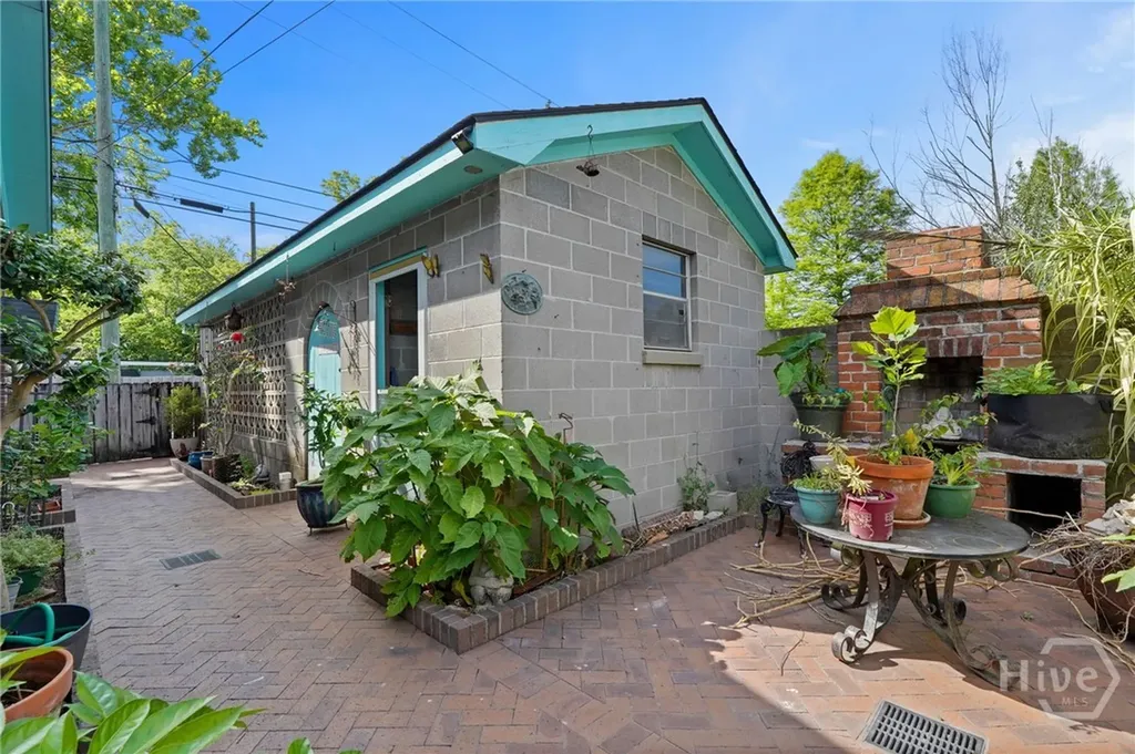 702 E 32nd Street Savannah GA 31401
