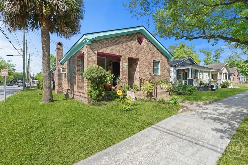 702 E 32nd Street Savannah GA 31401