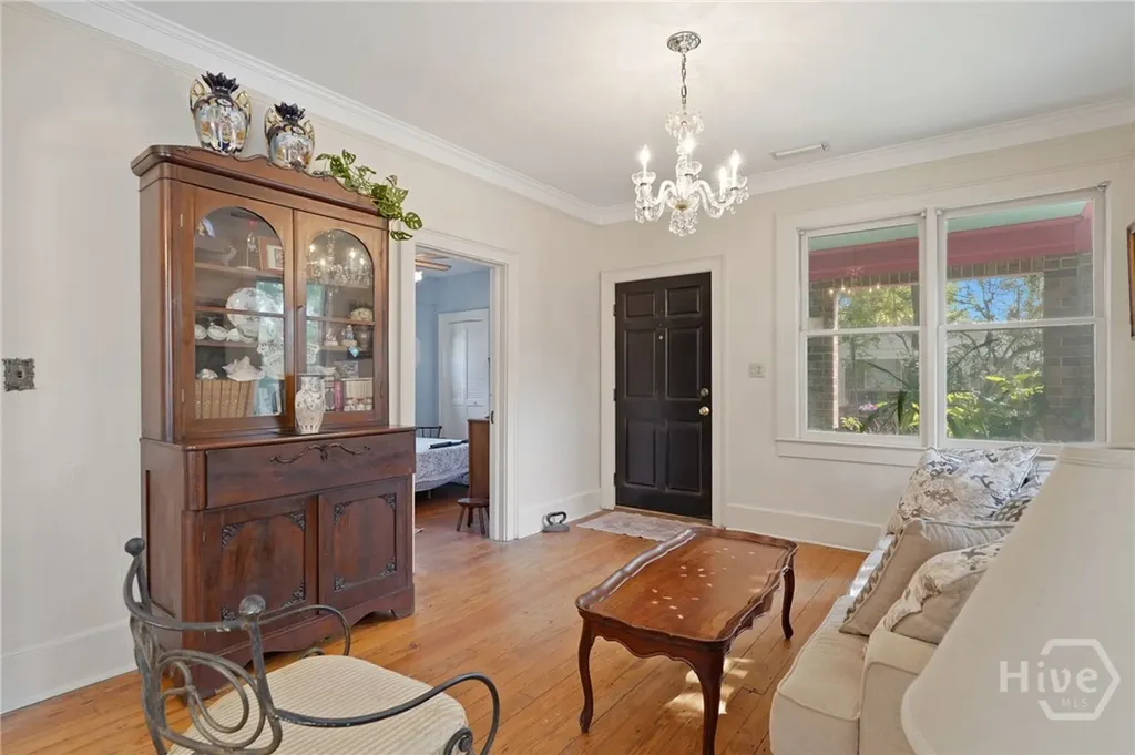 702 E 32nd Street Savannah GA 31401