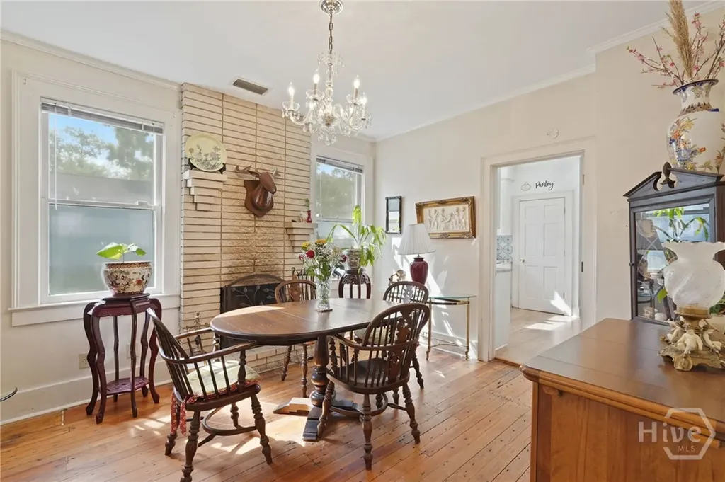 702 E 32nd Street Savannah GA 31401