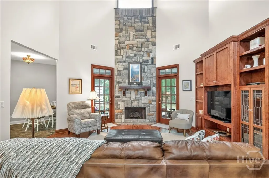 37 Macbeth Court S Richmond Hill GA 31324