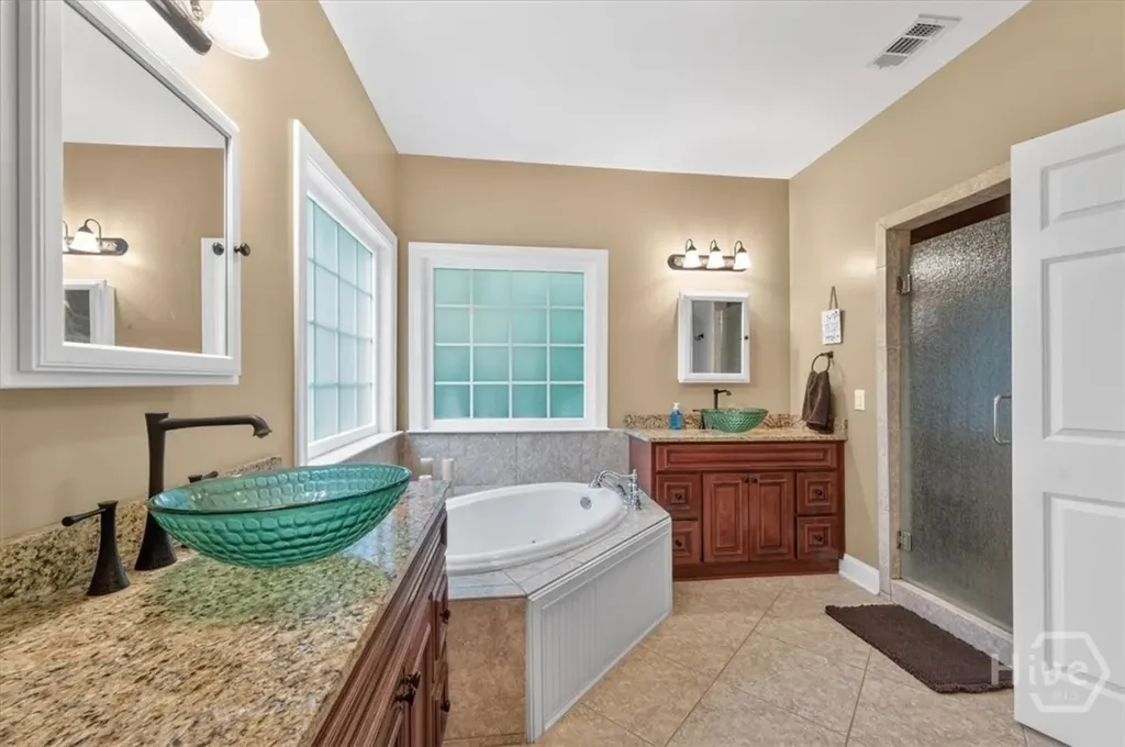 37 Macbeth Court S Richmond Hill GA 31324