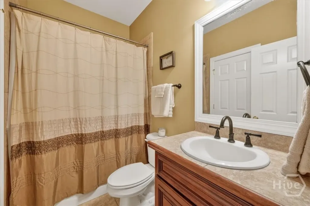 37 Macbeth Court S Richmond Hill GA 31324