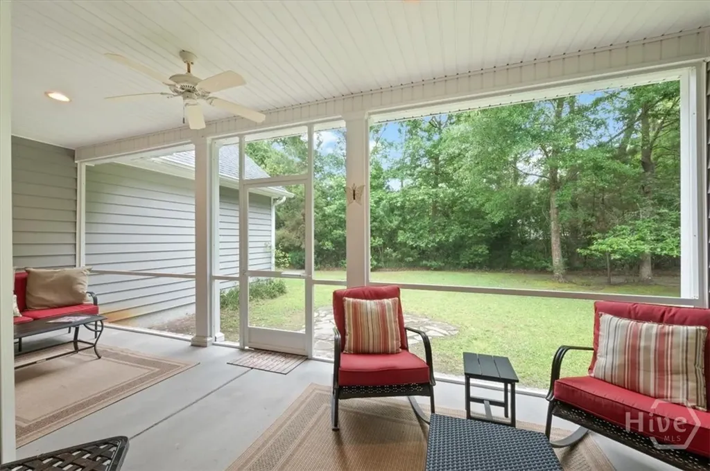 37 Macbeth Court S Richmond Hill GA 31324