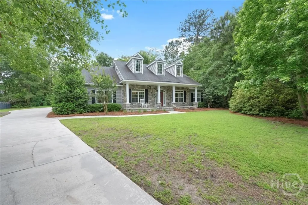 37 Macbeth Court S Richmond Hill GA 31324
