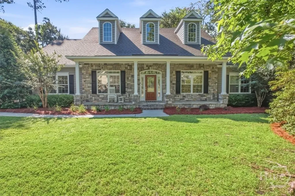 37 Macbeth Court S Richmond Hill GA 31324