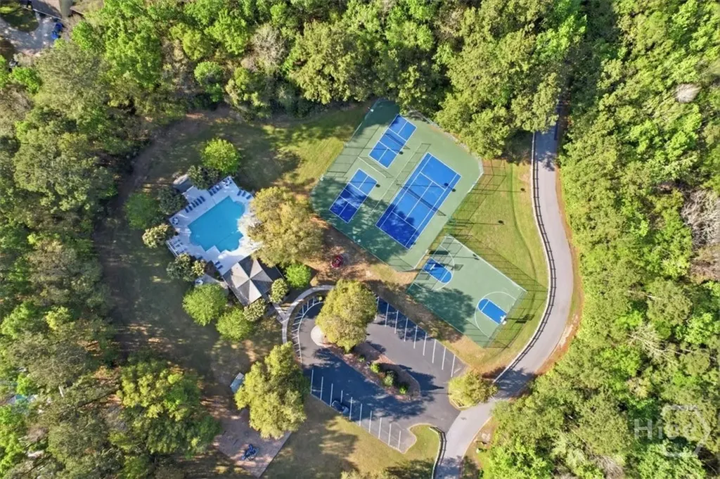 37 Macbeth Court S Richmond Hill GA 31324