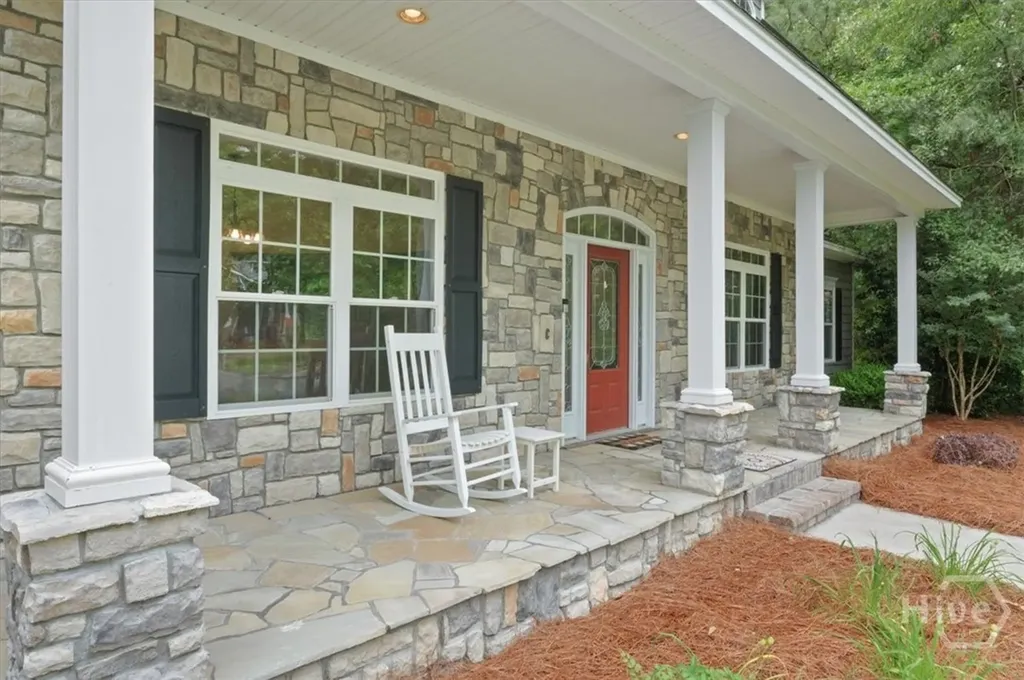 37 Macbeth Court S Richmond Hill GA 31324
