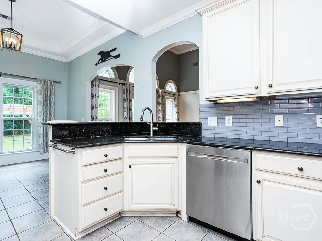 51 Crestwood Drive Savannah GA 31405