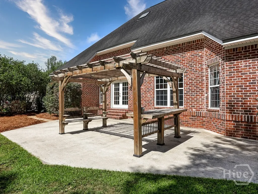 51 Crestwood Drive Savannah GA 31405