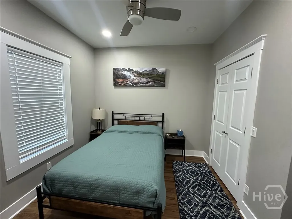 306 W 42nd Street Savannah GA 31401