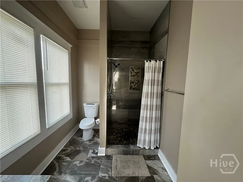 306 W 42nd Street Savannah GA 31401