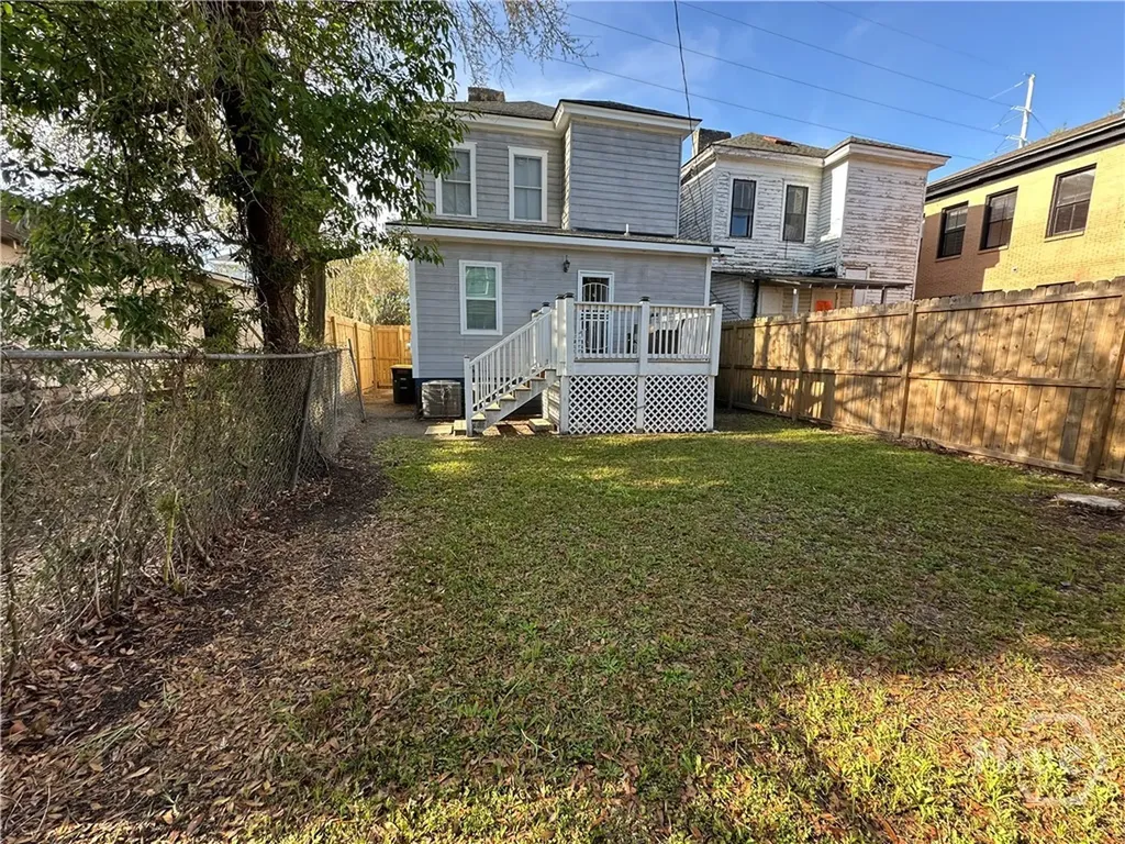 306 W 42nd Street Savannah GA 31401