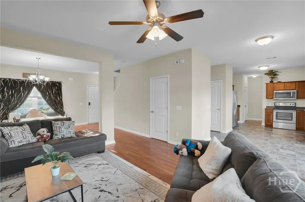 1404 Evergreen Trail Hinesville GA 31313