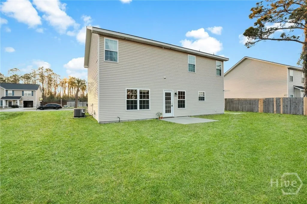 1404 Evergreen Trail Hinesville GA 31313