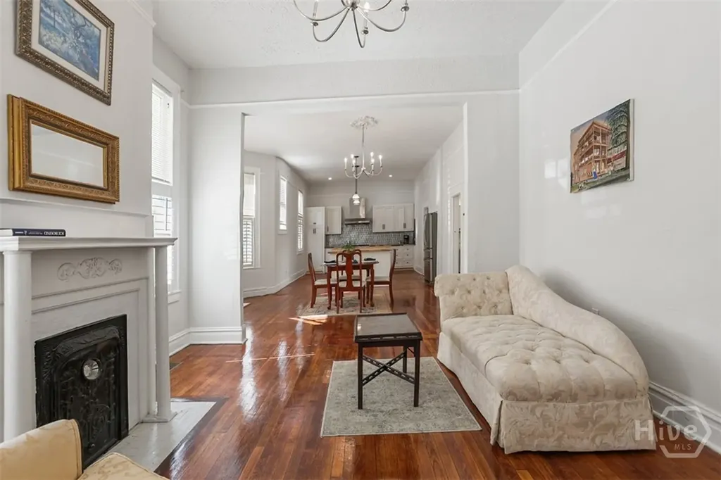 205 W 35th Street Savannah GA 31401